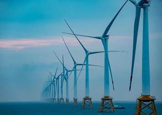 “碳达峰、碳中和”政策助推我国风电运营行业高速发展 海上市场值得期待