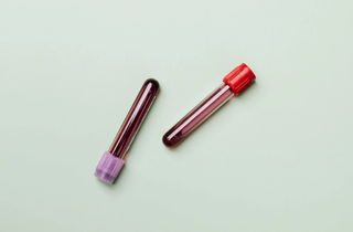 我国血液制品行业持续高度景气 市场容量将破千亿 企业分化或日益加剧