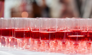 【投融资】2024年1-8月22日我国酒水饮料行业共发生8起融资 披露金额为13.51亿元